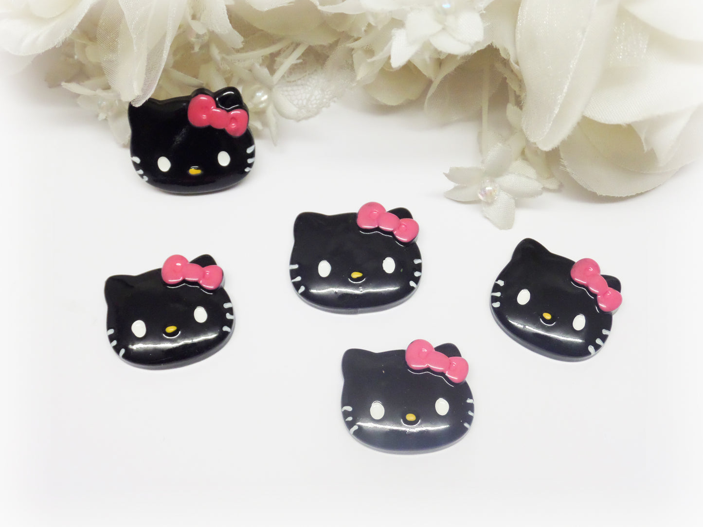 Hello Kitty KAWAII CAT Face 28mm Flatback