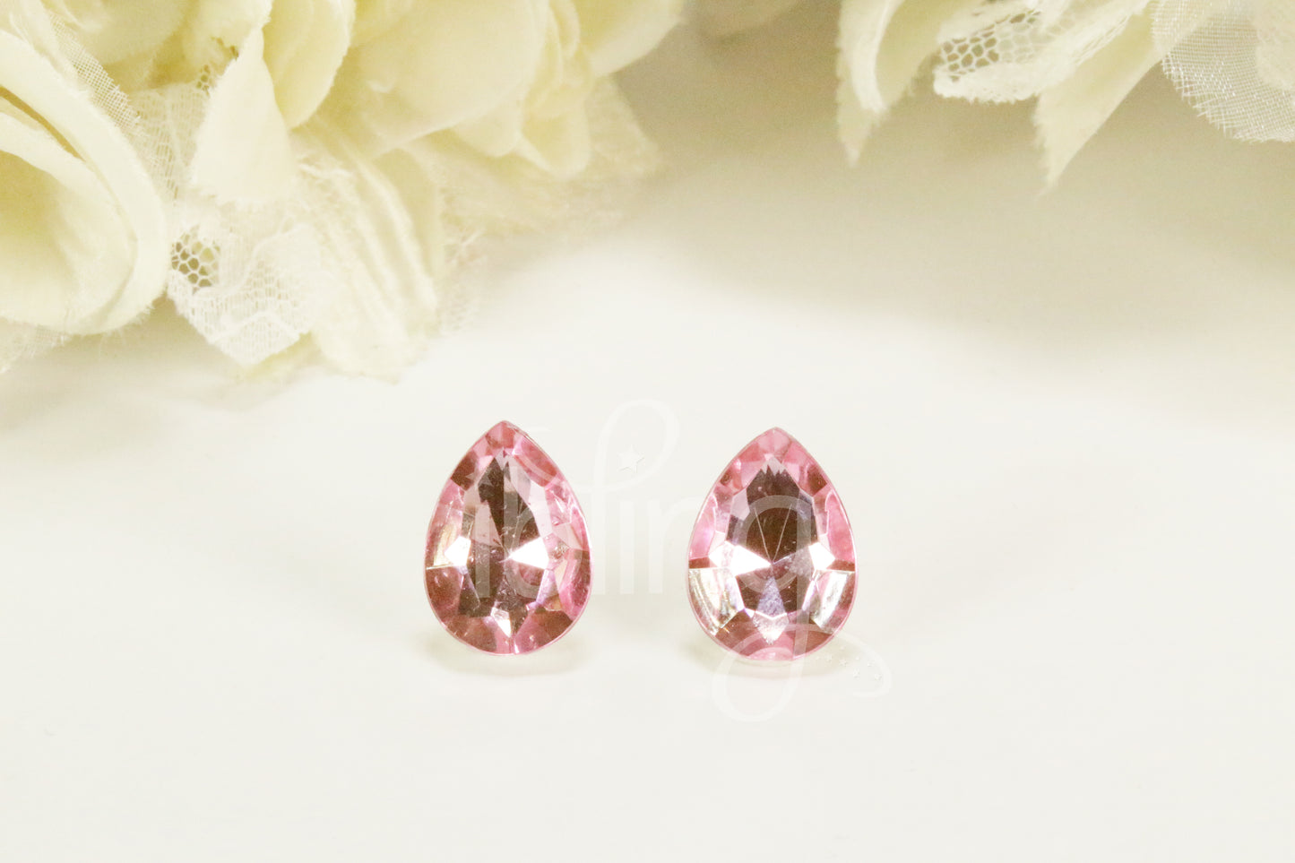 3D BLING Gem TEARDROP Diamante 18mm