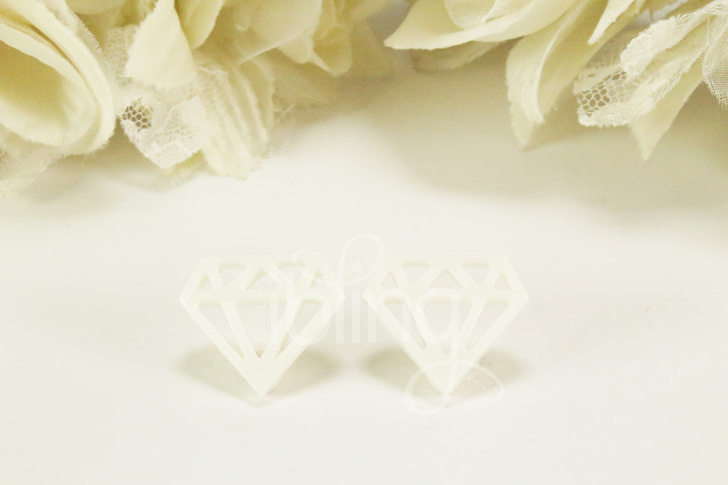 DIAMOND 24mm FLATBACK Resin