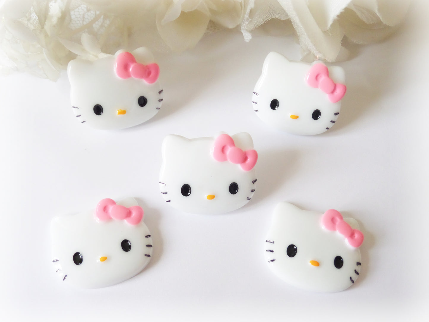 Hello Kitty KAWAII CAT Face 28mm Flatback