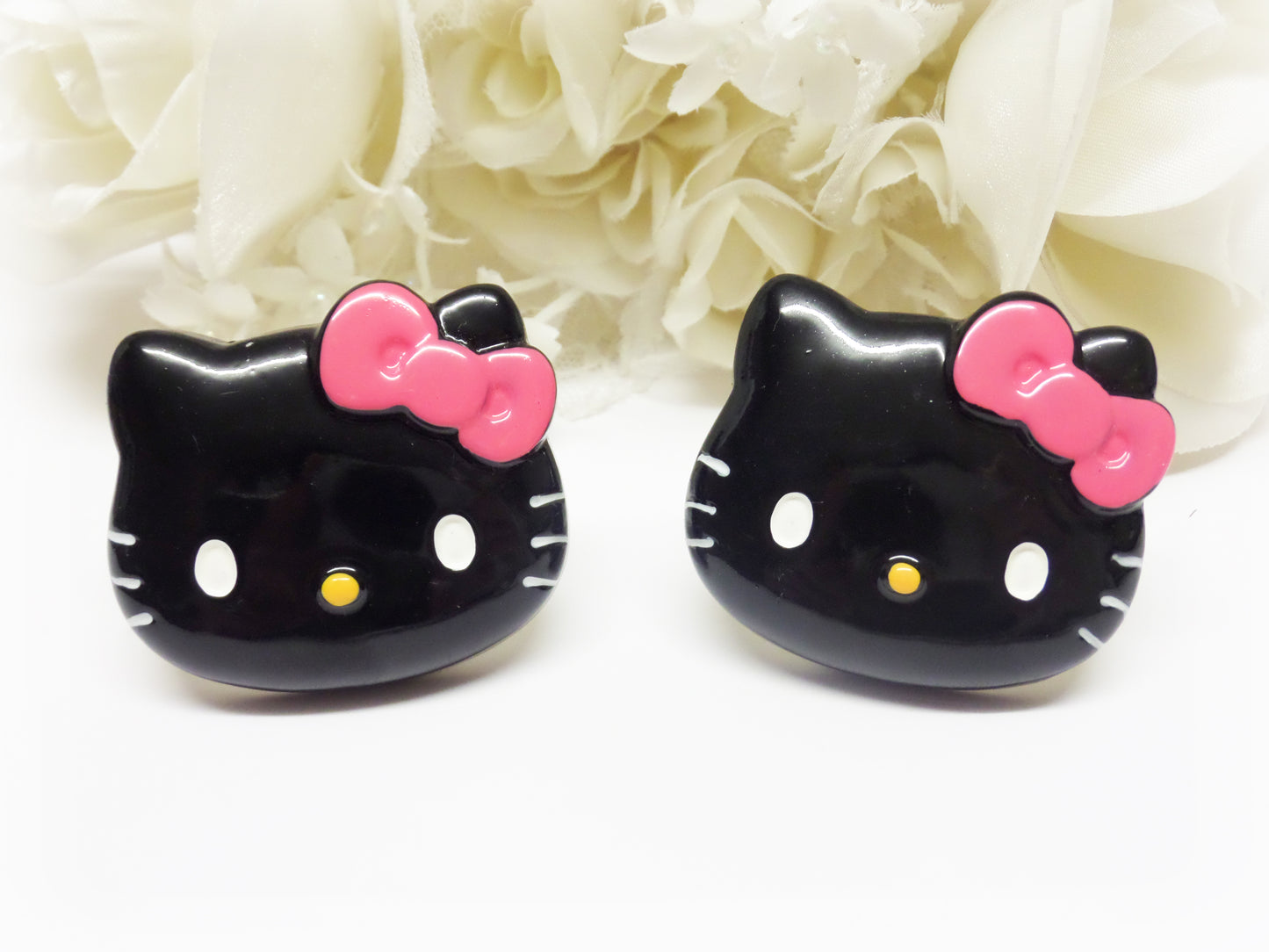 Large Hello Kitty KAWAII CAT Face 45mm FLATBACK